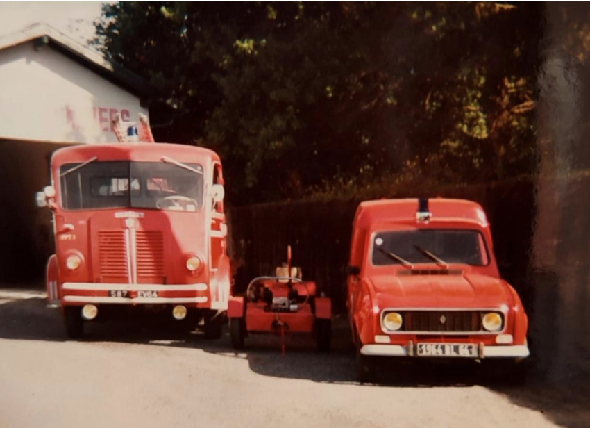 Première caserne d'Urt en 1974